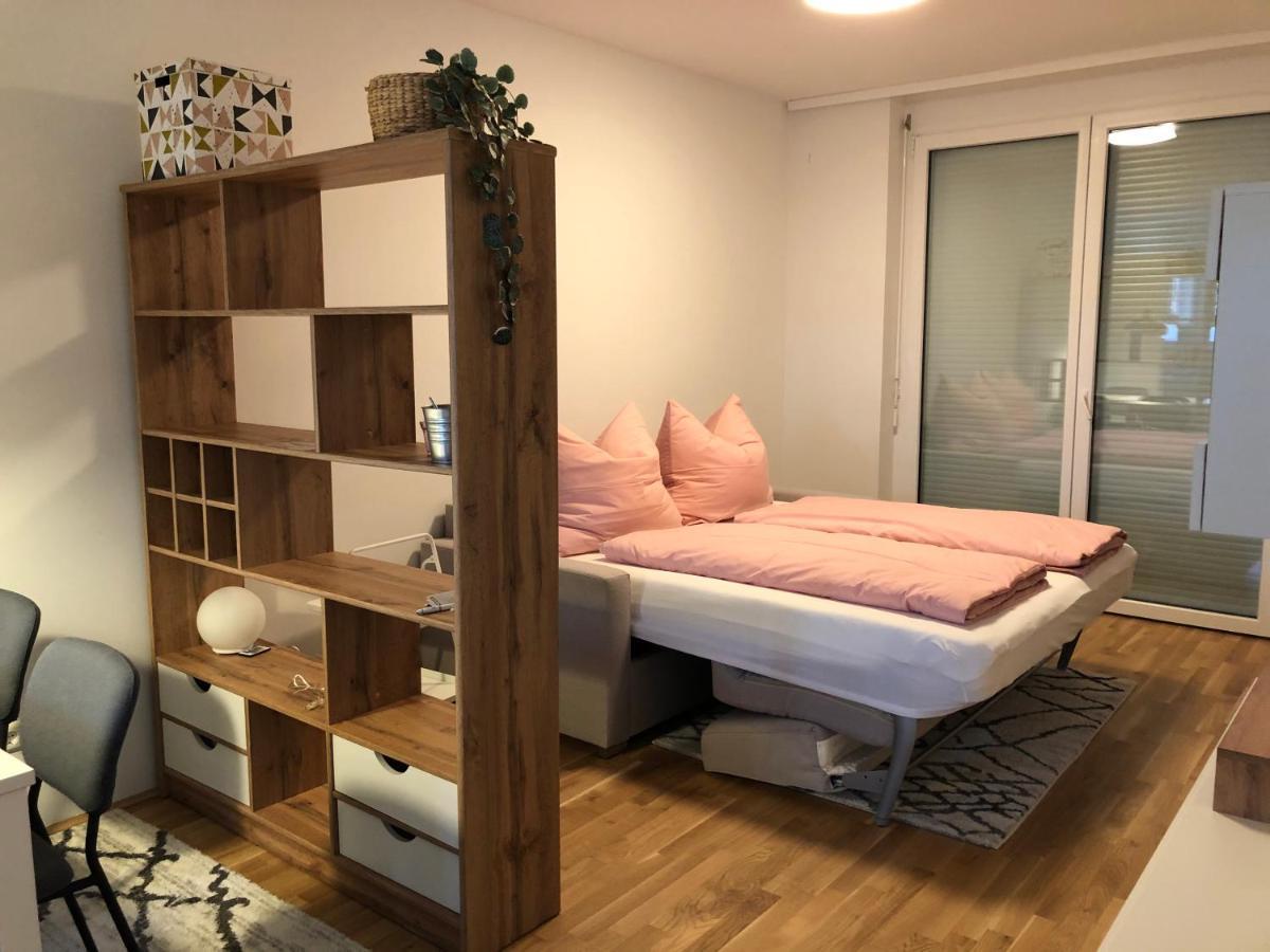 High 4 Apartment *